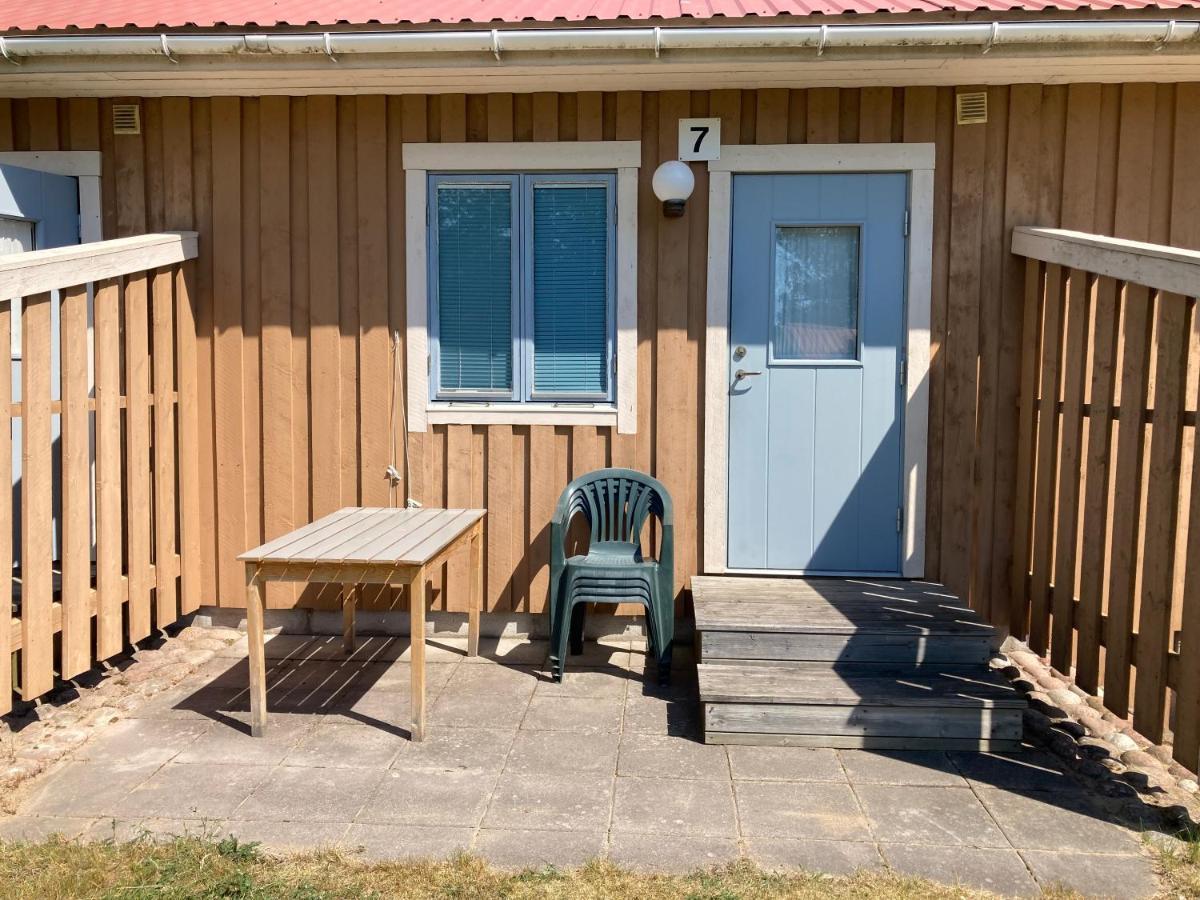 Gaestgard Christiansund Hotel Eckero Exterior photo
