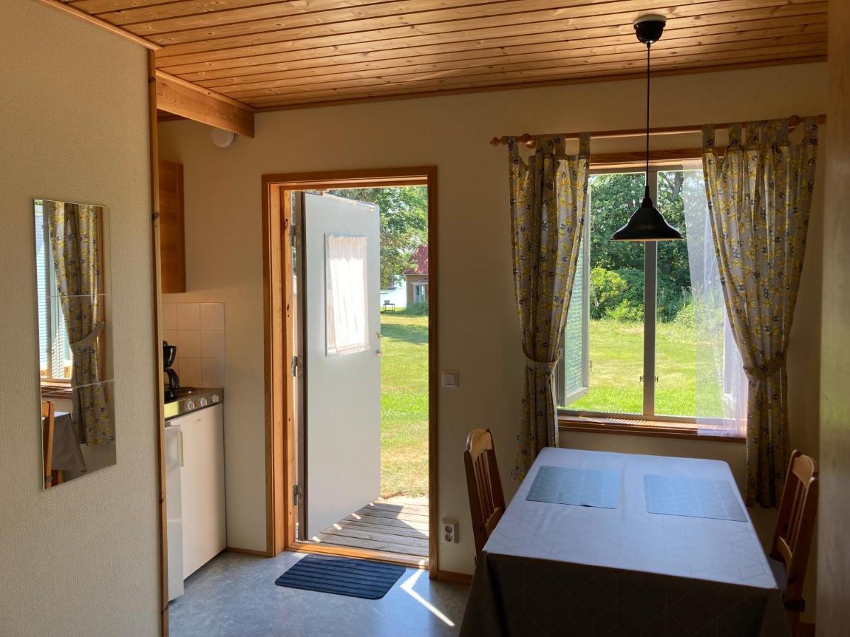 Gaestgard Christiansund Hotel Eckero Exterior photo